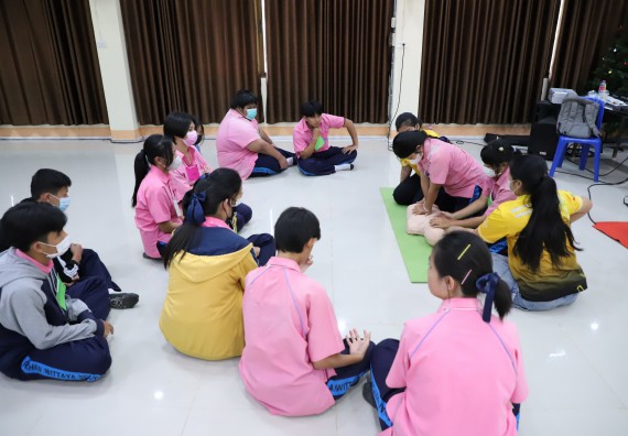 ภาพกิจกรรม   คณะวิทยาศาสตร์และเทคโนโลยี จัดกิจกรรมค่ายวิทยาศาสตร์สัญจร ปีการศึกษา 2565  โรงเรียนระหานวิทยา