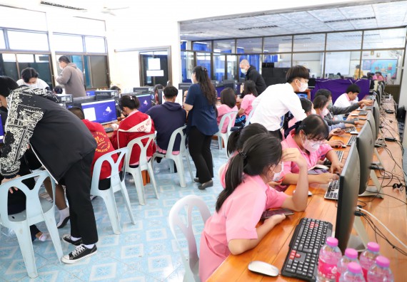 ภาพกิจกรรม   คณะวิทยาศาสตร์และเทคโนโลยี จัดกิจกรรมค่ายวิทยาศาสตร์สัญจร ปีการศึกษา 2565  โรงเรียนระหานวิทยา