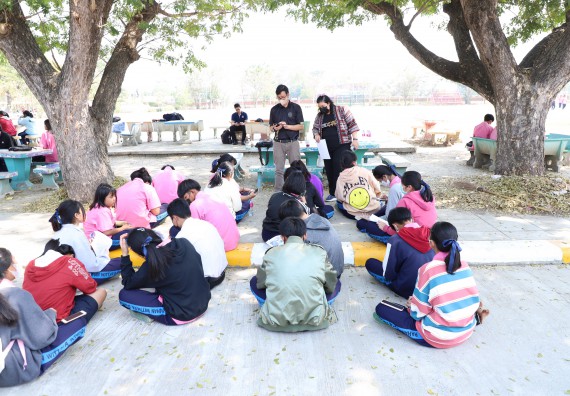 ภาพกิจกรรม   คณะวิทยาศาสตร์และเทคโนโลยี จัดกิจกรรมค่ายวิทยาศาสตร์สัญจร ปีการศึกษา 2565  โรงเรียนระหานวิทยา