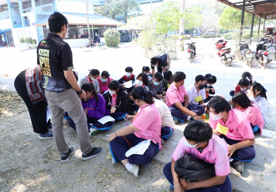 ภาพกิจกรรม   คณะวิทยาศาสตร์และเทคโนโลยี จัดกิจกรรมค่ายวิทยาศาสตร์สัญจร ปีการศึกษา 2565  โรงเรียนระหานวิทยา