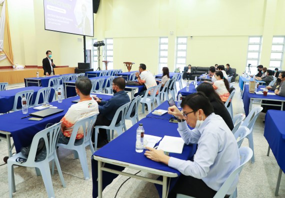 ภาพกิจกรรม  คณะวิทยาศาสตร์และเทคโนโลยี มหาวิทยาลัยราชภัฏกำแพงเพชร ขอเชิญคณาจารย์และบุคลากรเข้าร่วมอบรมเชิงปฏิบัติการเรื่อง 