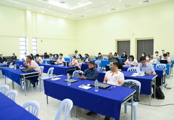 ภาพกิจกรรม  คณะวิทยาศาสตร์และเทคโนโลยี มหาวิทยาลัยราชภัฏกำแพงเพชร ขอเชิญคณาจารย์และบุคลากรเข้าร่วมอบรมเชิงปฏิบัติการเรื่อง 