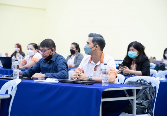 ภาพกิจกรรม  คณะวิทยาศาสตร์และเทคโนโลยี มหาวิทยาลัยราชภัฏกำแพงเพชร ขอเชิญคณาจารย์และบุคลากรเข้าร่วมอบรมเชิงปฏิบัติการเรื่อง 