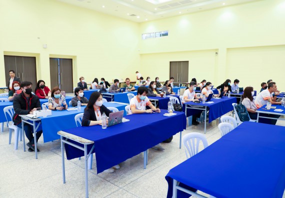 ภาพกิจกรรม  คณะวิทยาศาสตร์และเทคโนโลยี มหาวิทยาลัยราชภัฏกำแพงเพชร ขอเชิญคณาจารย์และบุคลากรเข้าร่วมอบรมเชิงปฏิบัติการเรื่อง 