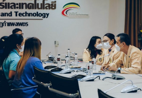 คณะวิทยาศาสตร์และเทคโนโลยี ต้อนรับคณะผู้แทนบริษัท ปตท.สผ. สยาม จำกัด โครงการผลิตบนฝั่ง (ประเทศไทย)