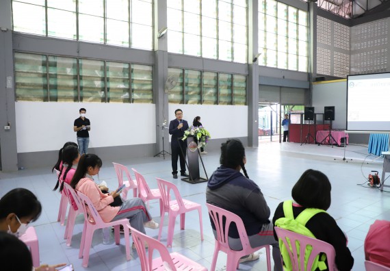 คณะวิทยาศาสตร์และเทคโนโลยี จัดกิจกรรมค่ายวิทยาศาสตร์สัญจร ปีการศึกษา 2565 ให้กับนักเรียนระดับชั้นมัธยมศึกษาตอนปลาย โรงเรียนชากังราววิทยา (อินทร์-ชุ่ม ดีสารอุปถัมภ์)