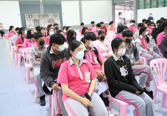 คณะวิทยาศาสตร์และเทคโนโลยี จัดกิจกรรมค่ายวิทยาศาสตร์สัญจร ปีการศึกษา 2565 ให้กับนักเรียนระดับชั้นมัธยมศึกษาตอนปลาย โรงเรียนชากังราววิทยา (อินทร์-ชุ่ม ดีสารอุปถัมภ์)