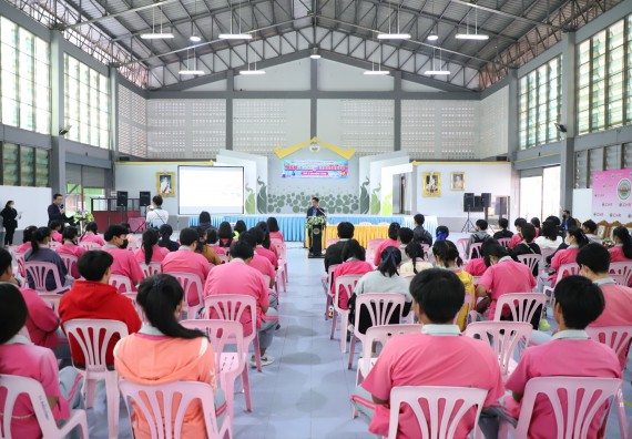 คณะวิทยาศาสตร์และเทคโนโลยี จัดกิจกรรมค่ายวิทยาศาสตร์สัญจร ปีการศึกษา 2565 ให้กับนักเรียนระดับชั้นมัธยมศึกษาตอนปลาย โรงเรียนชากังราววิทยา (อินทร์-ชุ่ม ดีสารอุปถัมภ์)