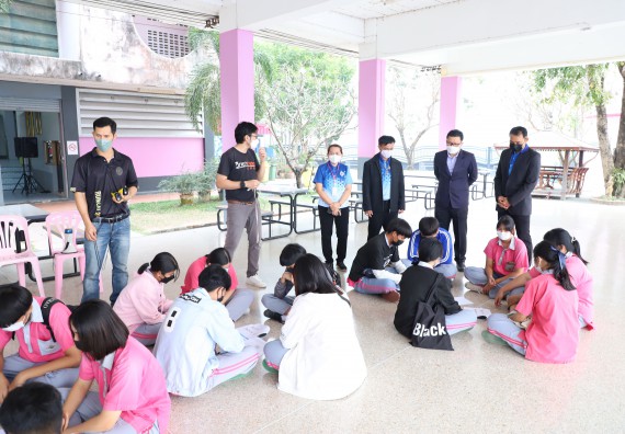 คณะวิทยาศาสตร์และเทคโนโลยี จัดกิจกรรมค่ายวิทยาศาสตร์สัญจร ปีการศึกษา 2565 ให้กับนักเรียนระดับชั้นมัธยมศึกษาตอนปลาย โรงเรียนชากังราววิทยา (อินทร์-ชุ่ม ดีสารอุปถัมภ์)