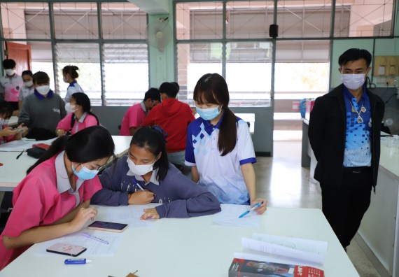 คณะวิทยาศาสตร์และเทคโนโลยี จัดกิจกรรมค่ายวิทยาศาสตร์สัญจร ปีการศึกษา 2565 ให้กับนักเรียนระดับชั้นมัธยมศึกษาตอนปลาย โรงเรียนชากังราววิทยา (อินทร์-ชุ่ม ดีสารอุปถัมภ์)