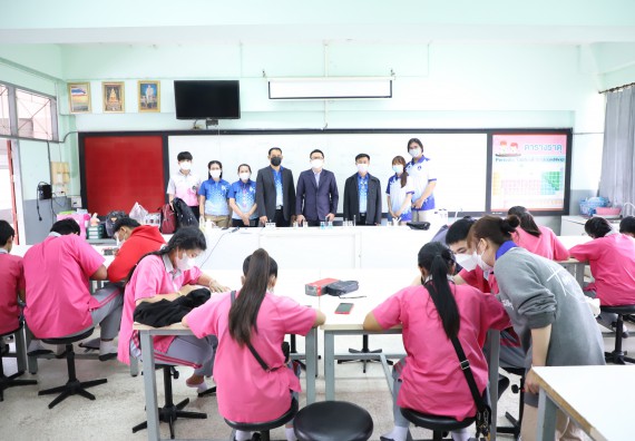 คณะวิทยาศาสตร์และเทคโนโลยี จัดกิจกรรมค่ายวิทยาศาสตร์สัญจร ปีการศึกษา 2565 ให้กับนักเรียนระดับชั้นมัธยมศึกษาตอนปลาย โรงเรียนชากังราววิทยา (อินทร์-ชุ่ม ดีสารอุปถัมภ์)