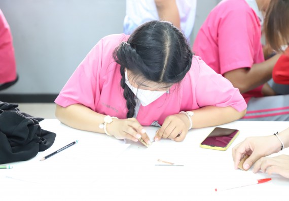 คณะวิทยาศาสตร์และเทคโนโลยี จัดกิจกรรมค่ายวิทยาศาสตร์สัญจร ปีการศึกษา 2565 ให้กับนักเรียนระดับชั้นมัธยมศึกษาตอนปลาย โรงเรียนชากังราววิทยา (อินทร์-ชุ่ม ดีสารอุปถัมภ์)