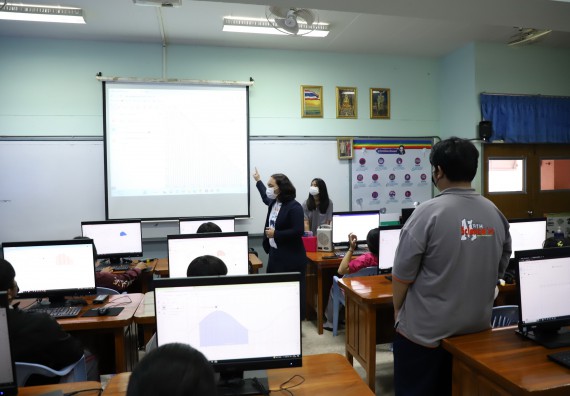 คณะวิทยาศาสตร์และเทคโนโลยี จัดกิจกรรมค่ายวิทยาศาสตร์สัญจร ปีการศึกษา 2565 ให้กับนักเรียนระดับชั้นมัธยมศึกษาตอนปลาย โรงเรียนชากังราววิทยา (อินทร์-ชุ่ม ดีสารอุปถัมภ์)