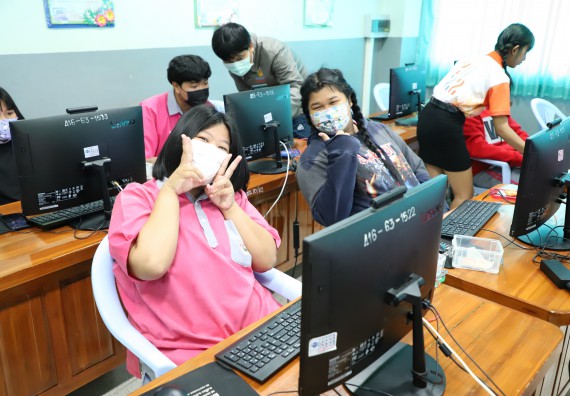 คณะวิทยาศาสตร์และเทคโนโลยี จัดกิจกรรมค่ายวิทยาศาสตร์สัญจร ปีการศึกษา 2565 ให้กับนักเรียนระดับชั้นมัธยมศึกษาตอนปลาย โรงเรียนชากังราววิทยา (อินทร์-ชุ่ม ดีสารอุปถัมภ์)