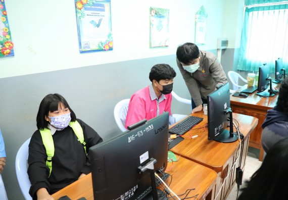 คณะวิทยาศาสตร์และเทคโนโลยี จัดกิจกรรมค่ายวิทยาศาสตร์สัญจร ปีการศึกษา 2565 ให้กับนักเรียนระดับชั้นมัธยมศึกษาตอนปลาย โรงเรียนชากังราววิทยา (อินทร์-ชุ่ม ดีสารอุปถัมภ์)