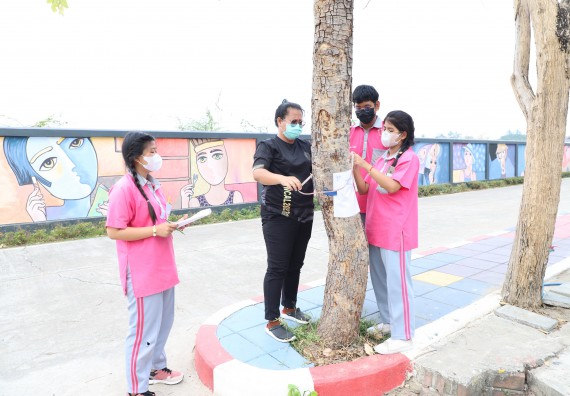 คณะวิทยาศาสตร์และเทคโนโลยี จัดกิจกรรมค่ายวิทยาศาสตร์สัญจร ปีการศึกษา 2565 ให้กับนักเรียนระดับชั้นมัธยมศึกษาตอนปลาย โรงเรียนชากังราววิทยา (อินทร์-ชุ่ม ดีสารอุปถัมภ์)