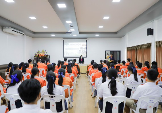 ภาพกิจกรรม  คณะวิทยาศาสตร์และเทคโนโลยี จัดกิจกรรมค่ายวิทยาศาสตร์สัญจร ปีการศึกษา 2565  โรงเรียนคณฑีพิทยาคม