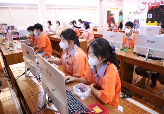 ภาพกิจกรรม  คณะวิทยาศาสตร์และเทคโนโลยี จัดกิจกรรมค่ายวิทยาศาสตร์สัญจร ปีการศึกษา 2565  โรงเรียนคณฑีพิทยาคม