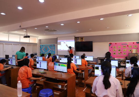 ภาพกิจกรรม  คณะวิทยาศาสตร์และเทคโนโลยี จัดกิจกรรมค่ายวิทยาศาสตร์สัญจร ปีการศึกษา 2565  โรงเรียนคณฑีพิทยาคม