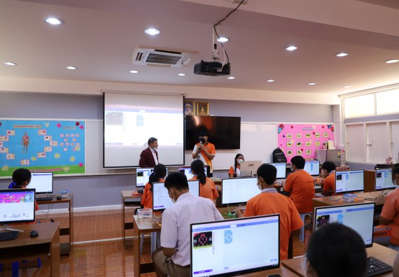 ภาพกิจกรรม  คณะวิทยาศาสตร์และเทคโนโลยี จัดกิจกรรมค่ายวิทยาศาสตร์สัญจร ปีการศึกษา 2565  โรงเรียนคณฑีพิทยาคม