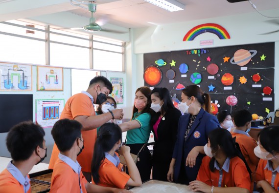 ภาพกิจกรรม  คณะวิทยาศาสตร์และเทคโนโลยี จัดกิจกรรมค่ายวิทยาศาสตร์สัญจร ปีการศึกษา 2565  โรงเรียนคณฑีพิทยาคม