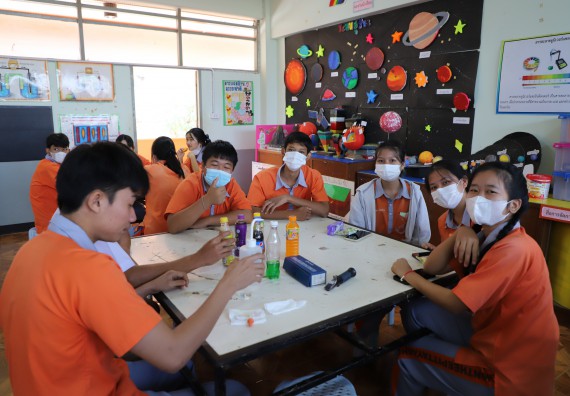 ภาพกิจกรรม  คณะวิทยาศาสตร์และเทคโนโลยี จัดกิจกรรมค่ายวิทยาศาสตร์สัญจร ปีการศึกษา 2565  โรงเรียนคณฑีพิทยาคม