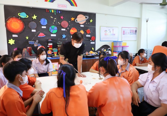 ภาพกิจกรรม  คณะวิทยาศาสตร์และเทคโนโลยี จัดกิจกรรมค่ายวิทยาศาสตร์สัญจร ปีการศึกษา 2565  โรงเรียนคณฑีพิทยาคม