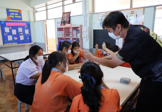 ภาพกิจกรรม  คณะวิทยาศาสตร์และเทคโนโลยี จัดกิจกรรมค่ายวิทยาศาสตร์สัญจร ปีการศึกษา 2565  โรงเรียนคณฑีพิทยาคม