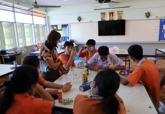 ภาพกิจกรรม  คณะวิทยาศาสตร์และเทคโนโลยี จัดกิจกรรมค่ายวิทยาศาสตร์สัญจร ปีการศึกษา 2565  โรงเรียนคณฑีพิทยาคม