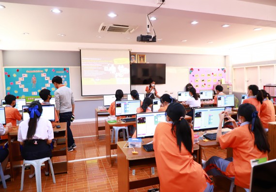 ภาพกิจกรรม  คณะวิทยาศาสตร์และเทคโนโลยี จัดกิจกรรมค่ายวิทยาศาสตร์สัญจร ปีการศึกษา 2565  โรงเรียนคณฑีพิทยาคม