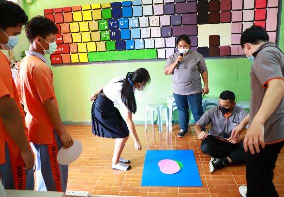 ภาพกิจกรรม  คณะวิทยาศาสตร์และเทคโนโลยี จัดกิจกรรมค่ายวิทยาศาสตร์สัญจร ปีการศึกษา 2565  โรงเรียนคณฑีพิทยาคม
