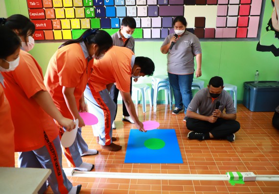 ภาพกิจกรรม  คณะวิทยาศาสตร์และเทคโนโลยี จัดกิจกรรมค่ายวิทยาศาสตร์สัญจร ปีการศึกษา 2565  โรงเรียนคณฑีพิทยาคม