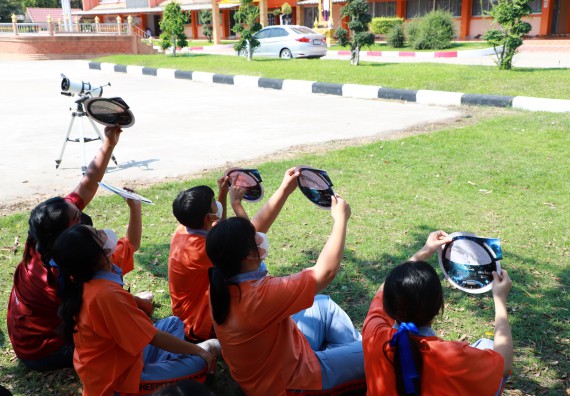 ภาพกิจกรรม  คณะวิทยาศาสตร์และเทคโนโลยี จัดกิจกรรมค่ายวิทยาศาสตร์สัญจร ปีการศึกษา 2565  โรงเรียนคณฑีพิทยาคม