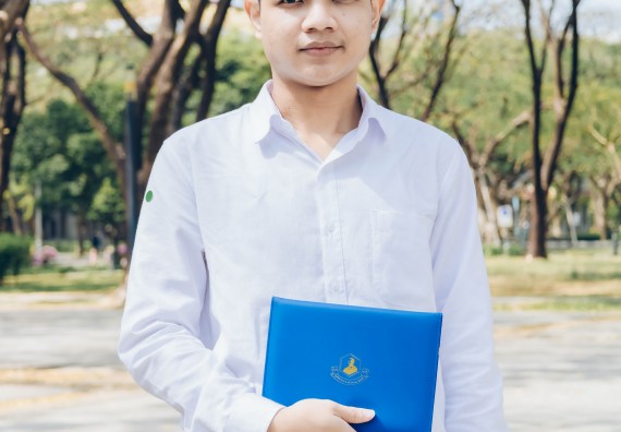 ภาพกิจกรรม  บุคลากรและนักศึกษา คณะวิทยาศาสตร์และเทคโนโลยี เข้าร่วมพิธีมอบรางวัลยอดเยี่ยม ทุนการศึกษา บุคคลและองค์กรดีเด่นทางวิทยาศาสตร์ ครั้งที่ 54 ประจําปี 2564/2565