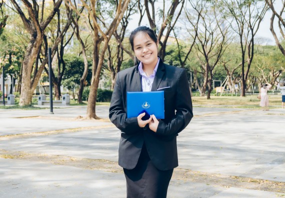 ภาพกิจกรรม  บุคลากรและนักศึกษา คณะวิทยาศาสตร์และเทคโนโลยี เข้าร่วมพิธีมอบรางวัลยอดเยี่ยม ทุนการศึกษา บุคคลและองค์กรดีเด่นทางวิทยาศาสตร์ ครั้งที่ 54 ประจําปี 2564/2565