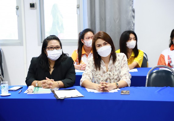 ภาพกิจกรรม  ศูนย์วิทยาศาสตร์และวิทยาศาสตร์ประยุกต์ จัดอบรมเชิงปฏิบัติการมาตรฐานความปลอดภัยห้องปฏิบัติการเคมี รูปแบบ Peer evaluation