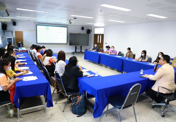 ภาพกิจกรรม  ศูนย์วิทยาศาสตร์และวิทยาศาสตร์ประยุกต์ จัดอบรมเชิงปฏิบัติการมาตรฐานความปลอดภัยห้องปฏิบัติการเคมี รูปแบบ Peer evaluation