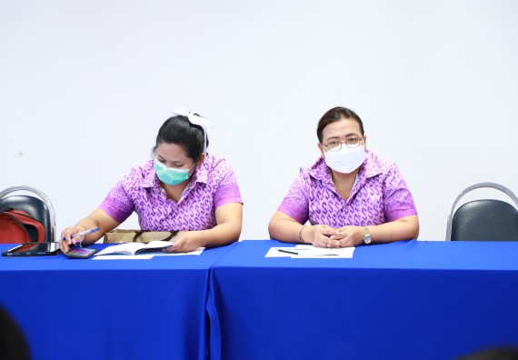 ภาพกิจกรรม  ศูนย์วิทยาศาสตร์และวิทยาศาสตร์ประยุกต์ จัดอบรมเชิงปฏิบัติการมาตรฐานความปลอดภัยห้องปฏิบัติการเคมี รูปแบบ Peer evaluation