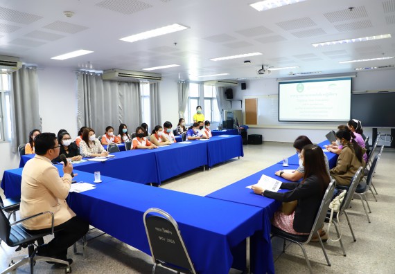 ภาพกิจกรรม  ศูนย์วิทยาศาสตร์และวิทยาศาสตร์ประยุกต์ จัดอบรมเชิงปฏิบัติการมาตรฐานความปลอดภัยห้องปฏิบัติการเคมี รูปแบบ Peer evaluation