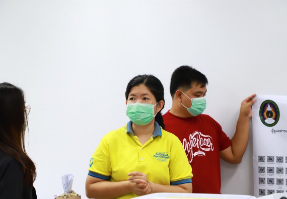 ภาพกิจกรรม  ศูนย์วิทยาศาสตร์และวิทยาศาสตร์ประยุกต์ จัดอบรมเชิงปฏิบัติการมาตรฐานความปลอดภัยห้องปฏิบัติการเคมี รูปแบบ Peer evaluation