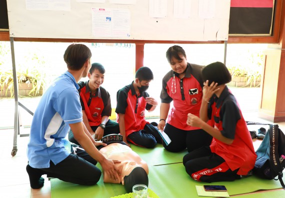 ภาพกิจกรรม  คณะวิทยาศาสตร์และเทคโนโลยี จัดบูธนิทรรศการงานเปิดโลกการเรียนรู้มุ่งสู่การพัฒนาคุณภาพผู้เรียน ประจำปีการศึกษา 2565