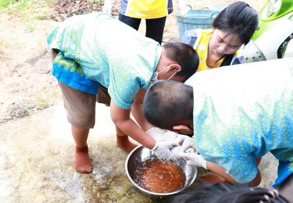 ภาพกิจกรรม  คณะวิทยาศาสตร์และเทคโนโลยี จัดกิจกรรมถ่ายทอดองค์ความรู้กระดาษกันนาจากกาบกล้วยไข่เพื่อใช้ในงานบรรจุภัณฑ์