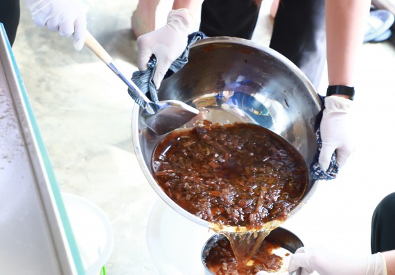 ภาพกิจกรรม  คณะวิทยาศาสตร์และเทคโนโลยี จัดกิจกรรมถ่ายทอดองค์ความรู้กระดาษกันนาจากกาบกล้วยไข่เพื่อใช้ในงานบรรจุภัณฑ์