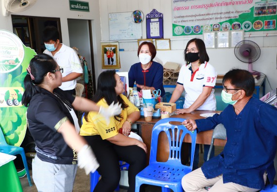 ภาพกิจกรรม  คณะวิทยาศาสตร์และเทคโนโลยี จัดกิจกรรมถ่ายทอดองค์ความรู้กระดาษกันนาจากกาบกล้วยไข่เพื่อใช้ในงานบรรจุภัณฑ์