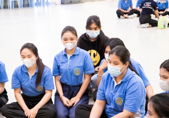 ภาพกิจกรรม  โปรแกรมวิชาสาธารณสุขศาสตร์ จัดอบรมการช่วยเหลือผู้ป่วยฉุกเฉิน ให้กับนักศึกษาชั้นปีที่ 2 หลักสูตรสาธารณสุขศาสตร์