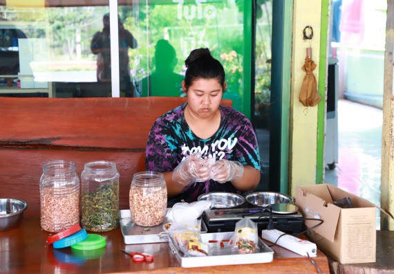 ภาพกิจกรรม  คณะวิทยาศาสตร์และเทคโนโลยี จัดกิจกรรมสำรวจความต้องการในการยกระดับคุณภาพและรายได้ของชุมชน