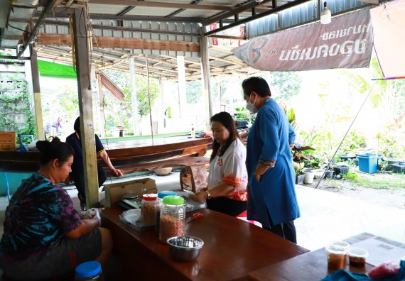 ภาพกิจกรรม  คณะวิทยาศาสตร์และเทคโนโลยี จัดกิจกรรมสำรวจความต้องการในการยกระดับคุณภาพและรายได้ของชุมชน