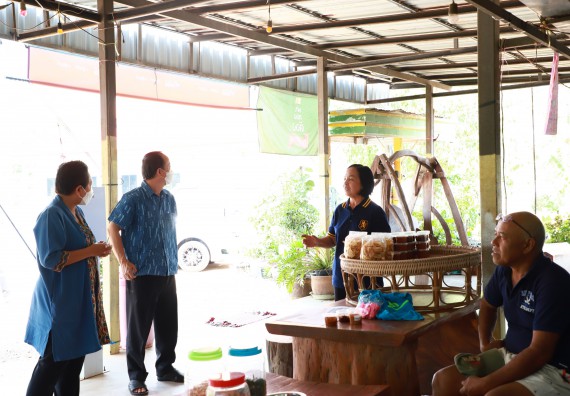 ภาพกิจกรรม  คณะวิทยาศาสตร์และเทคโนโลยี จัดกิจกรรมสำรวจความต้องการในการยกระดับคุณภาพและรายได้ของชุมชน