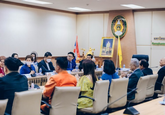 ภาพกิจกรรม  คณะวิทยาศาสตร์และเทคโนโลยี เข้าร่วมพิธีบันทึกข้อตกลงความร่วมมือการเสริมศักยภาพด้านวิชาการของบุคลากรสาธารณสุขในสังกัดองค์การบริหารส่วนจังหวัดกำแพงเพชร