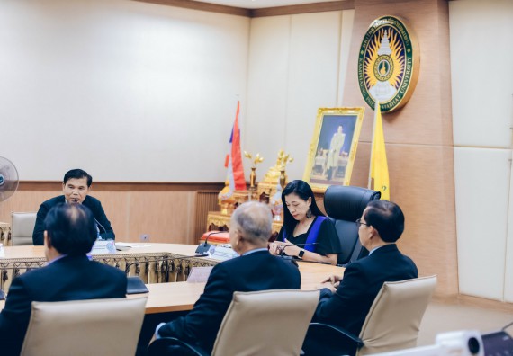 ภาพกิจกรรม  คณะวิทยาศาสตร์และเทคโนโลยี เข้าร่วมพิธีบันทึกข้อตกลงความร่วมมือการเสริมศักยภาพด้านวิชาการของบุคลากรสาธารณสุขในสังกัดองค์การบริหารส่วนจังหวัดกำแพงเพชร